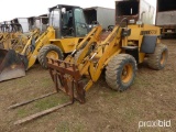 CASE W11B RUBBER TIRED LOADER powered by Case diesel engine, equipped with EROPS, GP bucket.