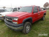 2007 CHEVY 2500HD PICKUP TRUCK VNN/A equipped with extended cab, 280,000 miles.