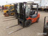 TOYOTA 7FDU32 FORKLIFT