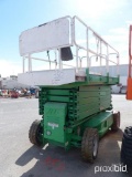 2008 JLG 4069RT SCISSOR LIFT SN: 200190896 4x4, powered by dual fuel engine, equipped with 33ft. Pla