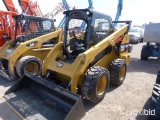 2014 CAT 262D??SKID STEER SN: DTB01089??powered by Cat diesel engine, equipped with rollcage, auxili