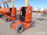 2006 JLG E300AJ BOOM LIFT SN: 300098619 electric powered, equipped with 30ft. Platform height, artic
