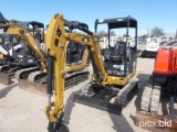 CAT 301.7D HYDRAULIC EXCAVATOR SN:LJ4204 powered by Cat diesel engine, equipped with OROPS, front bl