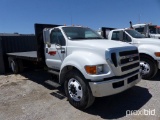 2008 FORD F650XL STAKE TRUCK VN:3FRNF65B08V058908 powered by Cummins diesel engIne, equipped with au
