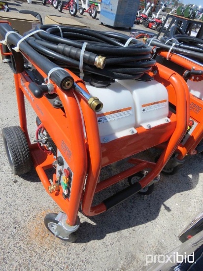 Pressure Washer Husqvarna 3 300 Psi Gasoline Engine Hose Cart Wand Running Gear