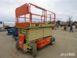 2012 JLG 4069LE SCISSOR LIFT SN:200213560 electric powered, equipped with 40ft. Platform height, sli