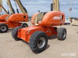 JLG 600S BOOM LIFT SN:300109121 4x4, powered by diesel engine, equipped with 60ft. Platform height,