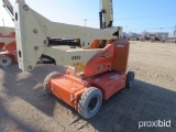 JLG E400AN BOOM LIFT SN:300111657 electric powered, equipped with 40ft. Platform height, articulatin