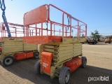 2012 JLG 4069LE SCISSOR LIFT SN:200209789 electric powered, equipped with 40ft. Platform height, sli