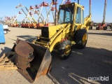 FORD DF7114 BACKHOE TRACTOR LOADER BACKHOE 4x4, powered by diesel engine, equipped with EROPS, GP fr