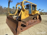 2012 CAT D6TLGP CRAWLER TRACTOR powered by Cat diesel engine, equipped with EROPS, sweeps, Straight