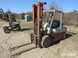 NISSAN ENDURO 60 FORKLIFT SN:900216 powered by LP engine, equipped with OROPS, 5,600lb lift capacity