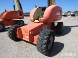 JLG 600S BOOM LIFT SN:300100863 4x4, powered by diesel engine, equipped with 60ft. Platform height,