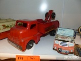 (1) STRUCTO METAL TOW TRUCK TOY, (1) PAPER TOY TRUCK COLLECTIBLE TOY