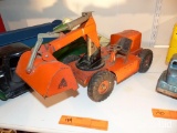 LINT METAL TOY LOADER COLLECTIBLE TOY