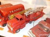 BUDDY L METAL LADDER TRUCK COLLECTIBLE TOY