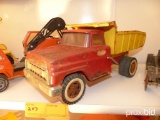 TONKA METAL DUMP TRUCK TOY COLLECTIBLE TOY