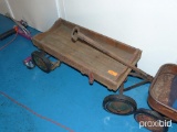 WOOD WAGON COLLECTIBLE TOY