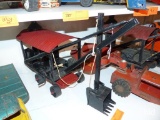 METAL DRAGLINE EXCAVATOR COLLECTIBLE TOY