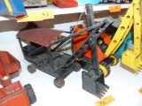 METAL DRAGLINE TOY COLLECTIBLE TOY