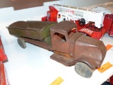 METAL DUMP TRUCK TOY COLLECTIBLE TOY