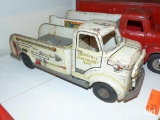 METAL FIRE ENGINE TRUCK TOY COLLECTIBLE TOY