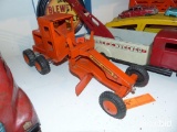 METAL GRADER TOY COLLECTIBLE TOY