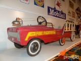 FIRE FIGHTER PEDDLE CAR PEDAL CAR