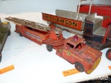 METAL FIRE LADDER TRUCK TOY COLLECTIBLE TOY
