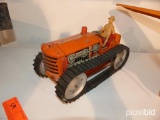 METAL CAT CRAWLER TRACTOR TOY COLLECTIBLE TOY