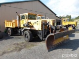 OSHKOSH SNOW PLOW TRUCK VN:15352 powered by diesel engine, equipped with dump body, 20,000lb fronts,