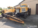 1980 OSHKOSH SNOW PLOW TRUCK VN:6550R powered by Cat 3406 diesel engine, equipped with dump body, 20