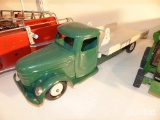 METAL TRUCK COLLECTIBLE TOY