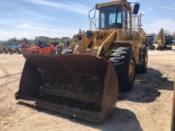 CAT 966D RUBBER TIRED LOADER SN:02096 powered by Cat diesel engine, equipped with EROPS, GP bucket,