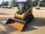 CAT 247B3 RUBBER TRACKED SKID STEER SN:TSL02004 powered by Cat diesel engine, equipped with EROPS, a