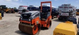 2014 HAMM HD13VV ASPHALT ROLLER SN:H2012266 powered by Kubota diesel engine, equipped with ROPS, 51i