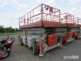 SKYJACK 9250 SCISSOR LIFT SN:51607 4x4, powered by dual fuel engine, equipped with 50ft. Platform he