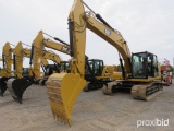 2019 CAT 320GC HYDRAULIC EXCAVATOR powered by Cat diesel engine, equipped with Cab, air, heat, fm st