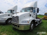 2013 MACK CXU613 TRUCK TRACTOR VN:M033349 powered by Mack MP8 diesel engine, 445hp, equipped with TM