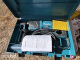 NEW MAKITA SDS ROTARY HAMMER, IMPACT DRILL- HR2621- 1 YR FACTORY WARRANTY NEW SUPPORT EQUIPMENT