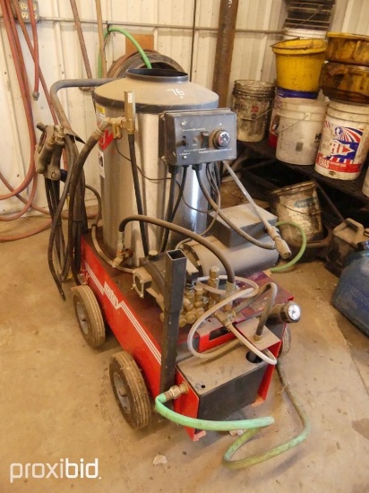 HOTSY 680SS PRESSURE WASHER SUPPORT EQUIPMENT powered by electric motor, equipped with hot water, 1,