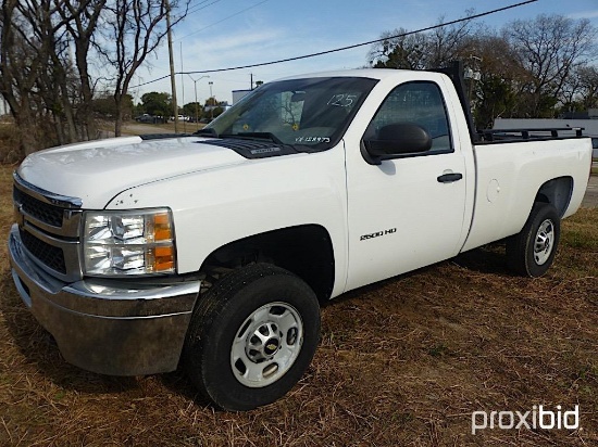 2012 CHEVY 2500 PICKUP TRUCK VN:128973 powered by Vortec...V8 gas engine, equipped with automatic tr
