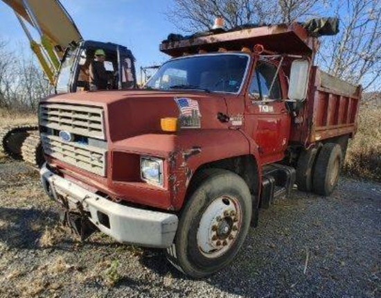 1988 FORD F700 DUMP TRUCK VN:A24429 powered by 7.8l Turbo diesel engine, equipped with 6-speed trans