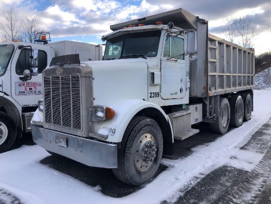 1998 PETERBILT 357 DUMP TRUCK VN:464130 powered by Cat 3306 diesel engine, equipped with Road Ranger