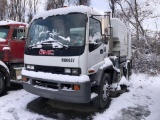 2002 GMC T7500 SWEEPER VN:514885 powered by Cat C7 diesel engine, equipped with automatic transmissi
