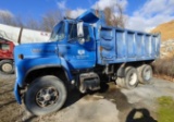 1989 FORD LNT8000 DUMP TRUCK VN:A28800 powered by 7.8L Turbo diesel engine, equipped with Road Range