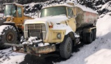1989 FORD LTS9000 WATER TRUCK VN:A19341 powered by Cat 3406 diesel engine, equipped with Road Ranger