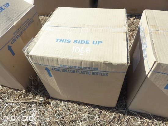 NEW CASES OF 1 GAL HAND CLEANER ( 4 IN A CASE ) NEW SUPPORT EQUIPMENT