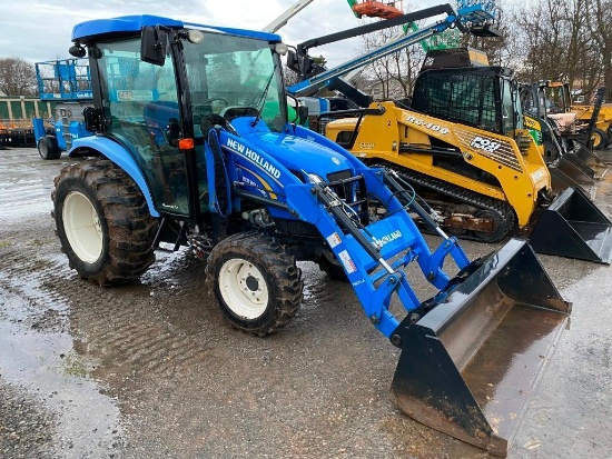 2013 NEW HOLLAND BOOMER 3045 TRACTOR SN:ZDMB12018 4x4, powered by diesel engine, 45hp, equipped with