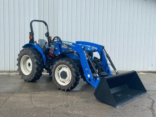 LIKE NEW NEW HOLLAND WORKMASTER 70 TRACTOR LOADER 4x4, powered by diesel engine, 70hp, equipped with